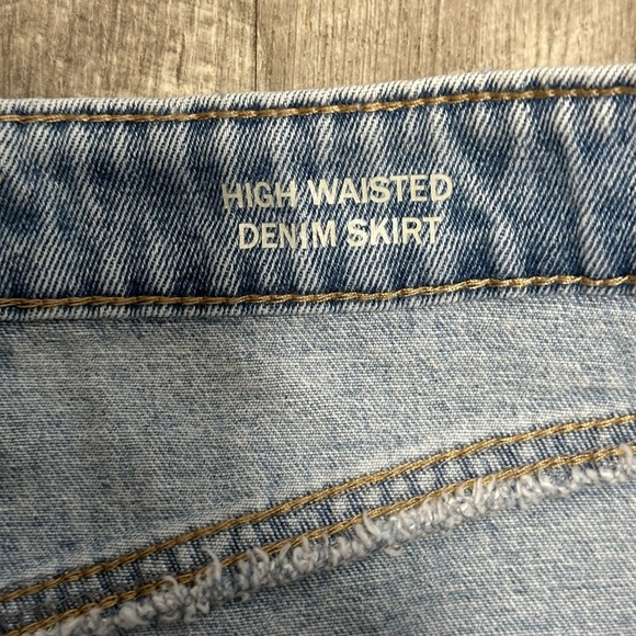 Women’s Dip 16 XL 1X Skirt Denim Jeans Jean Faded Navy Blue Straight Distressed - Picture 9 of 10